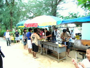 津堅島　BBQのサムネール画像