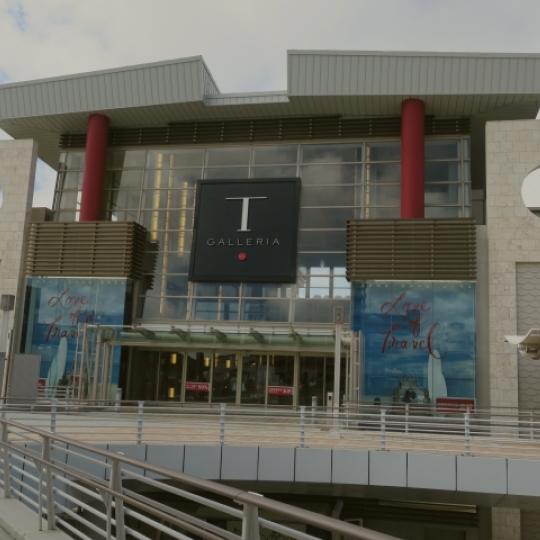 Tギャラリア(DFS周辺)のレンタカーを探す