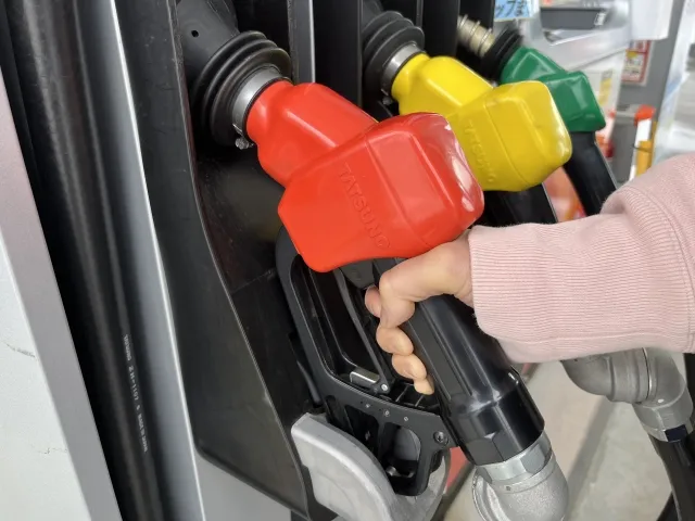 給油と搭乗手続きの時間も忘れずに