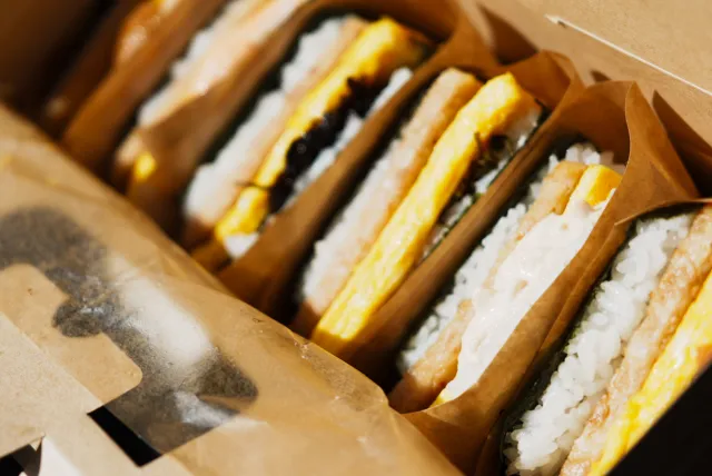 お昼｜ポーたまで沖縄らしい軽食を楽しむ